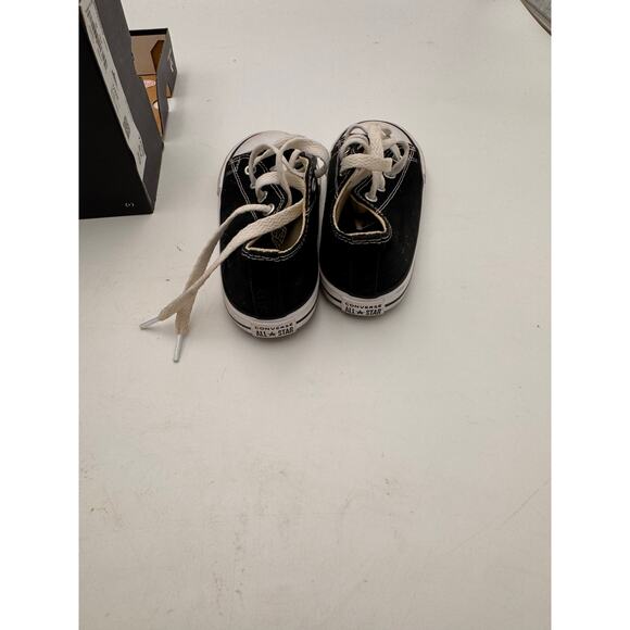 Converse Chuck Taylor All Star Low Top Sneakers –Size 9‎ - Picture 4 of 6